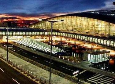 韩国仁川国际机场（韩国最大的民用机场）