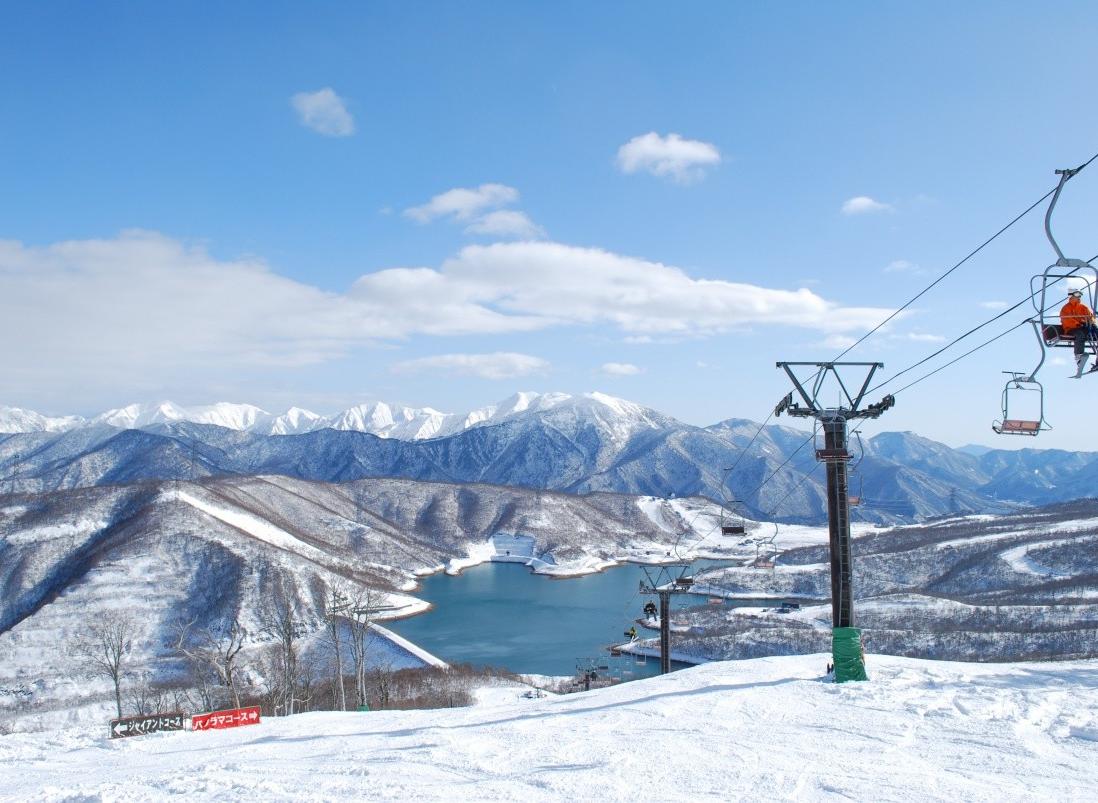 南山滑雪场（北京市密云县大中型滑雪场）