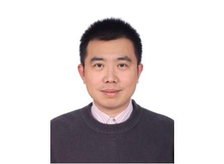 张俊龙（北京大学无机化学研究所特聘研究员）