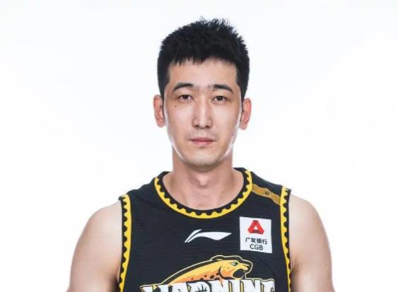 刘志轩（中国篮球运动员）