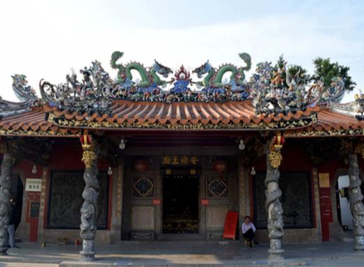 青龙古庙（潮州市著名景点）