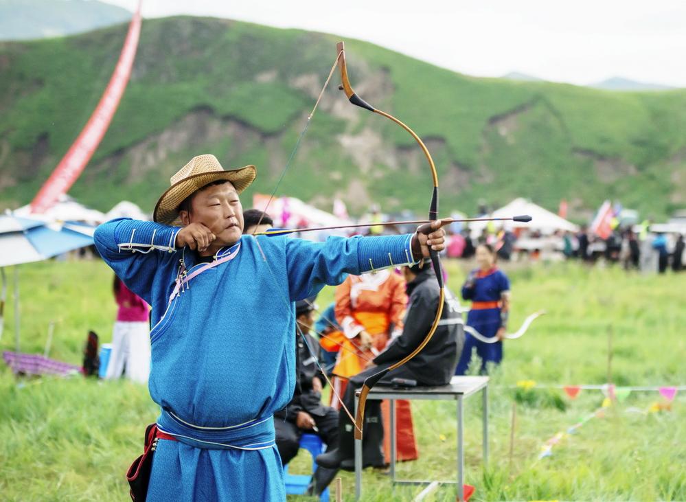那达慕（蒙古族传统节日）