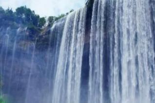 万州大瀑布（位于重庆市万州区甘宁镇甘宁河段、国家4A级旅游景区）