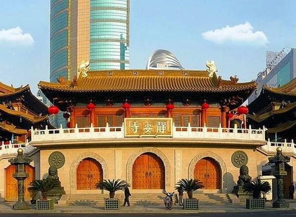 静安寺（上海市文物保护单位）