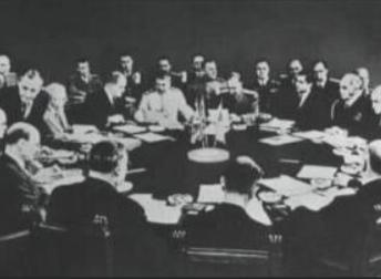 波茨坦会议（二战后处置德国的会议）